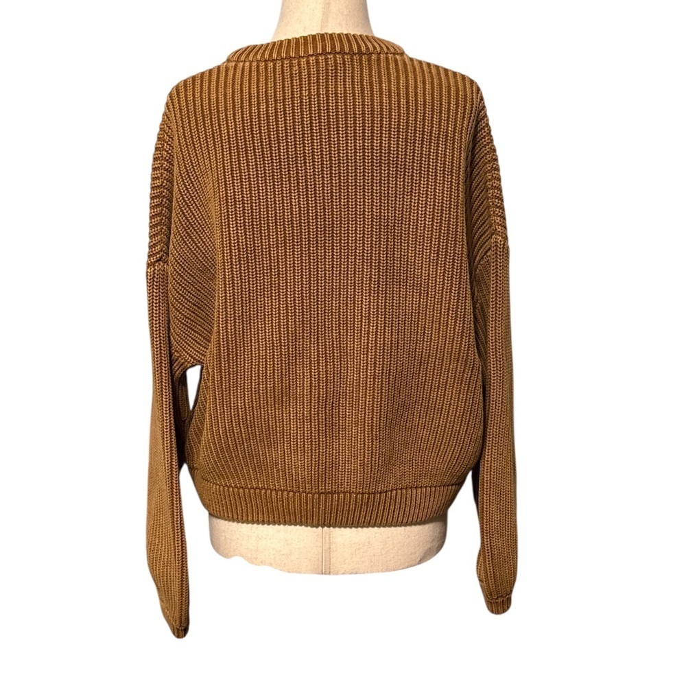 Demylee New York Women's Brown Crew Neck Ribbed Sweater - Picture 3 of 4
